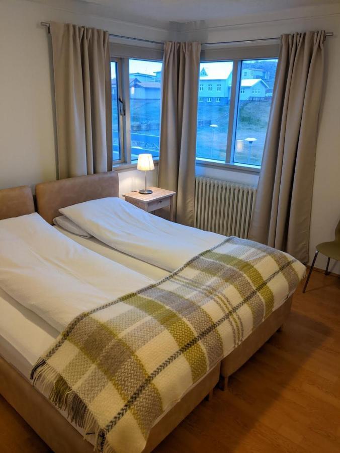 Hotel Breidafjordur Stykkishólmur Exteriör bild