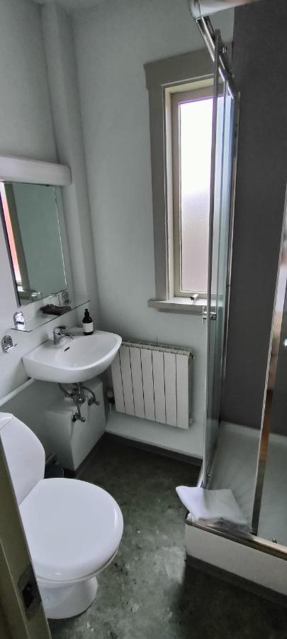 Hotel Breidafjordur Stykkishólmur Exteriör bild
