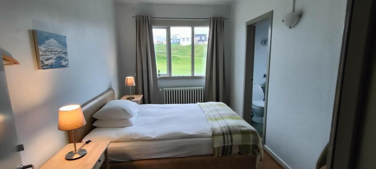 Hotel Breidafjordur Stykkishólmur Exteriör bild